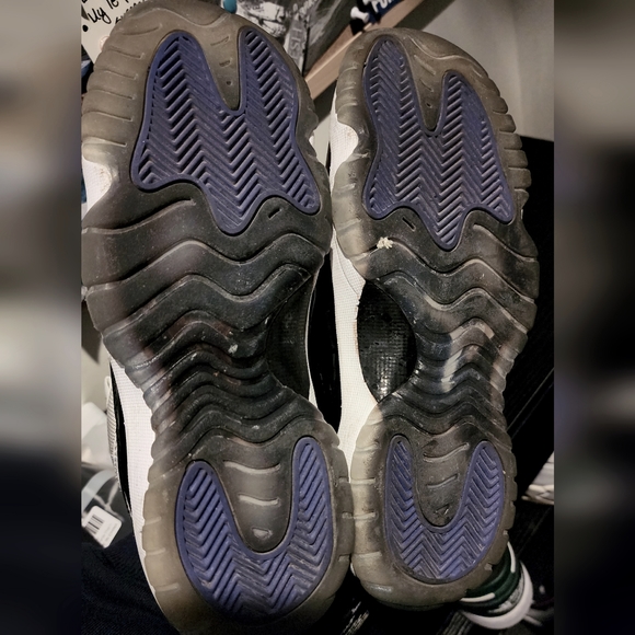 ❌️SOLD❌️ AIR JORDAN 11 - RETRO LOW CONCORD (AUTHENTIC) - Picture 2 of 6